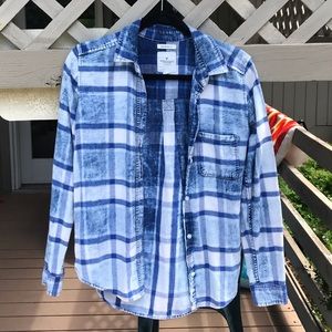 American Eagle blue plaid flannel